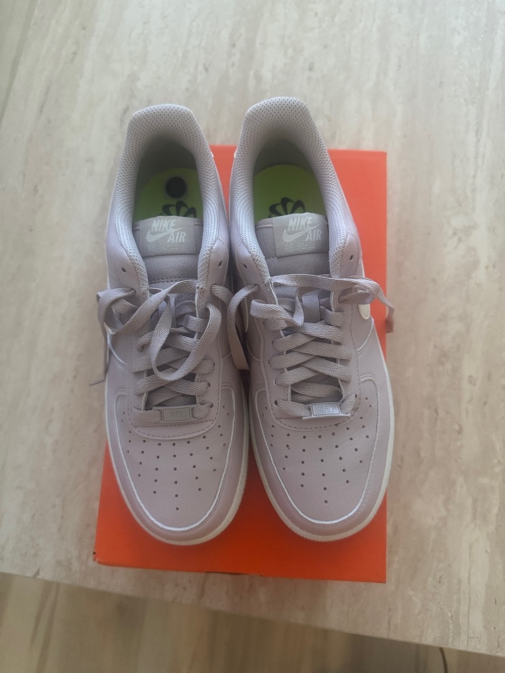 Nike Air Force 1